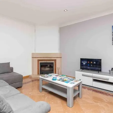 #V3 Peaceful • Charming Vila, Near The Beach Villa Albufeira